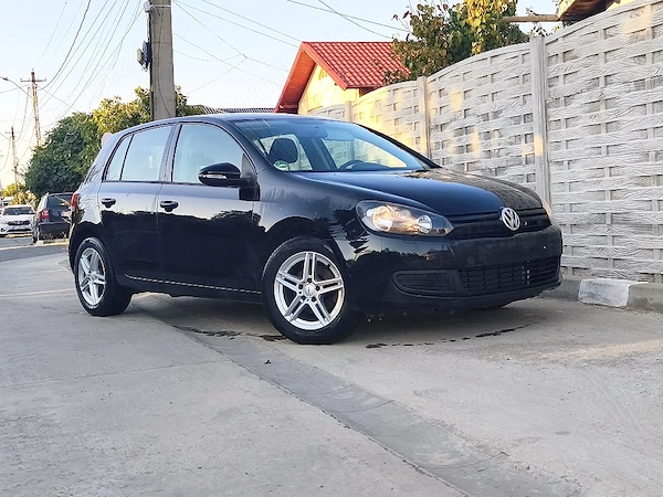 VOLKSWAGEN Golf 2011 — imagine 2