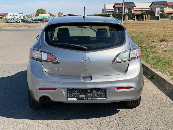 MAZDA 3 2011 — imagine 7