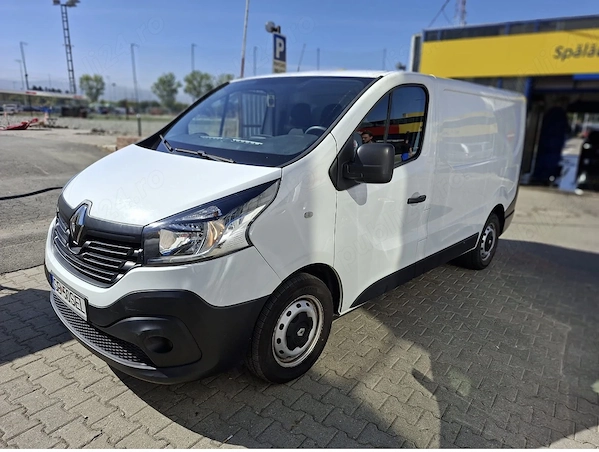 RENAULT Trafic 2018 — imagine 2