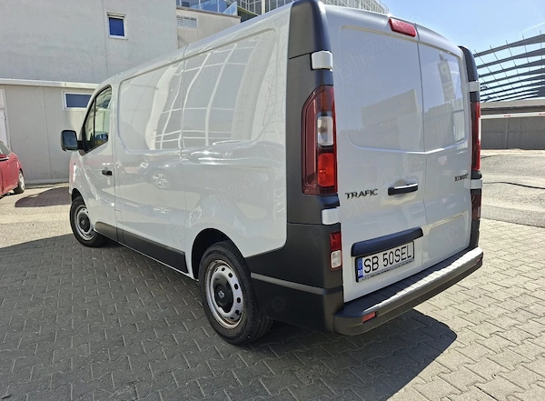RENAULT Trafic 2018 — imagine 4