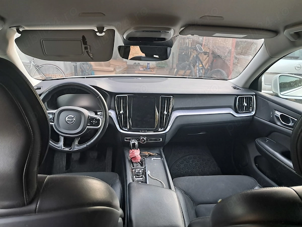 VOLVO V60 2020 — imagine 5