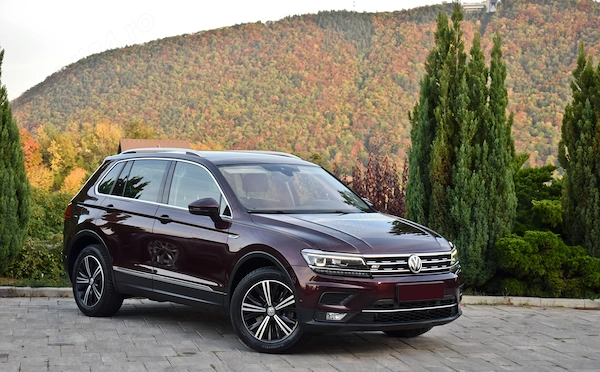 VOLKSWAGEN Tiguan 2018 — imagine 3