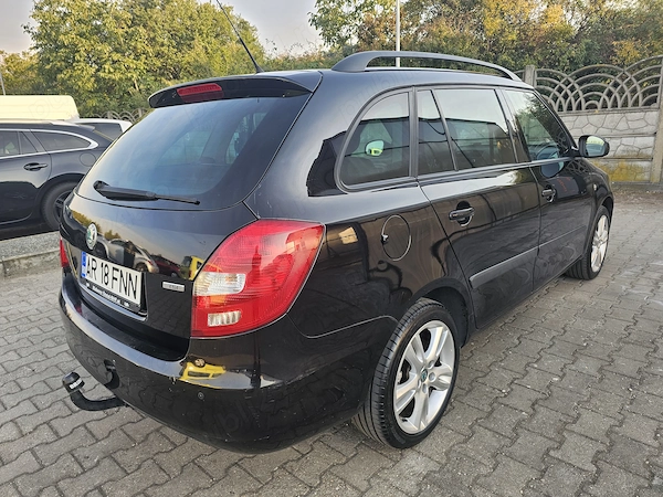 SKODA Fabia 2011 — imagine 5