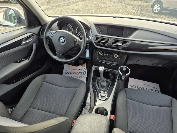 BMW iX1 2011 — imagine 9