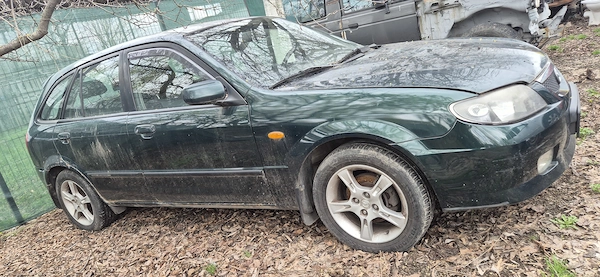 MAZDA 323 2003 — imagine 4