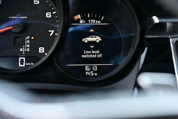 PORSCHE Macan 2018 — imagine 5