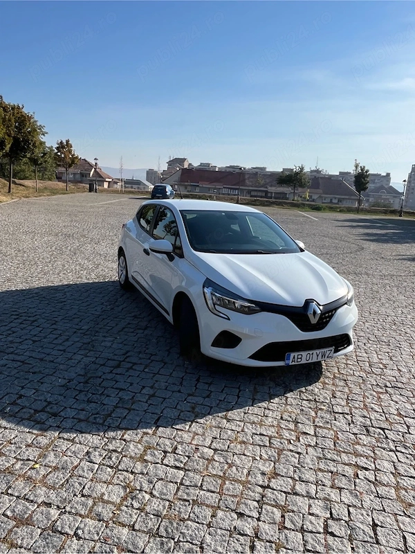RENAULT Clio 2022 — imagine 4