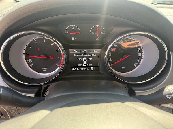 OPEL Astra 2016 — imagine 6