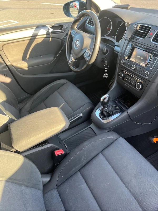 VOLKSWAGEN Golf 2012 — imagine 5