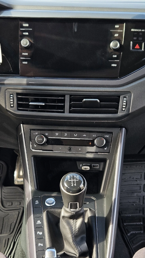 VOLKSWAGEN Polo 2020 — imagine 4