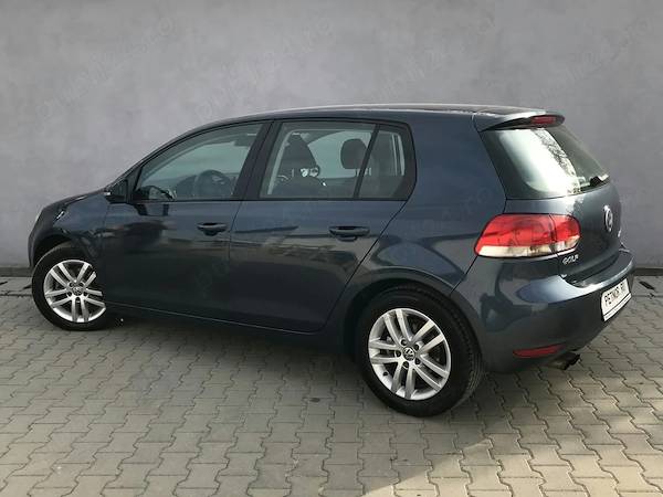 VOLKSWAGEN Golf 2012 — imagine 4