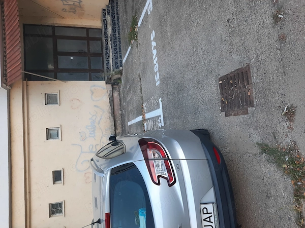 RENAULT Megane 2013 — imagine 3