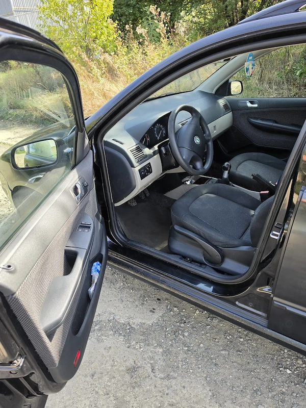 SKODA Fabia 2007 — imagine 3
