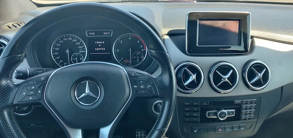 MERCEDES-BENZ B-Class 2011 — imagine 4