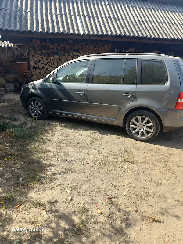 VOLKSWAGEN Touran 2005 — imagine 2