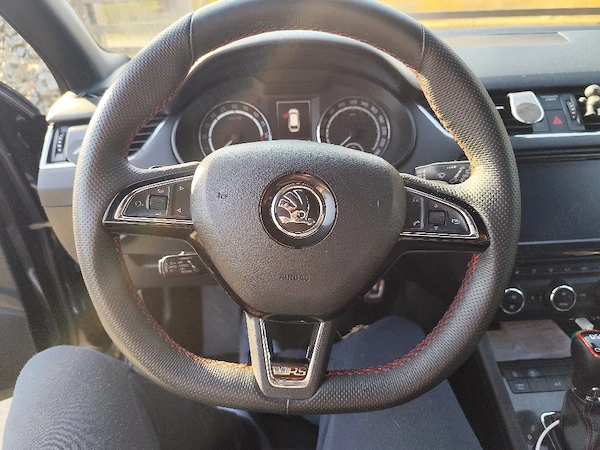SKODA Octavia 2016 — imagine 3