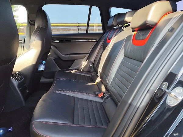 SKODA Octavia 2016 — imagine 8