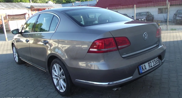 VOLKSWAGEN Passat 2011 — imagine 4