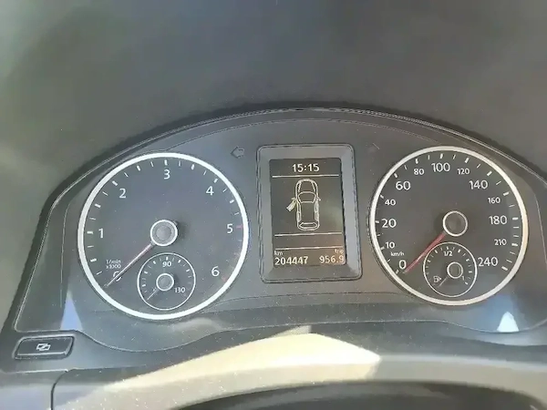 VOLKSWAGEN Tiguan 2011 — imagine 7