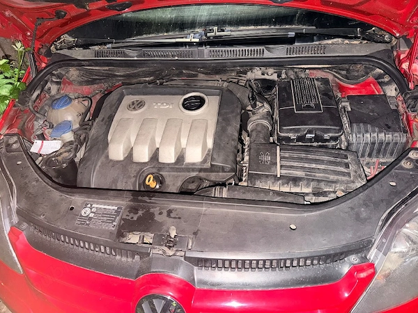 VOLKSWAGEN Golf 2005 — imagine 5