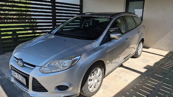 FORD Focus 2012 — imagine 7