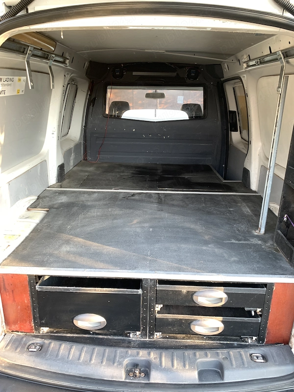 VOLKSWAGEN Caddy 2011 — imagine 8