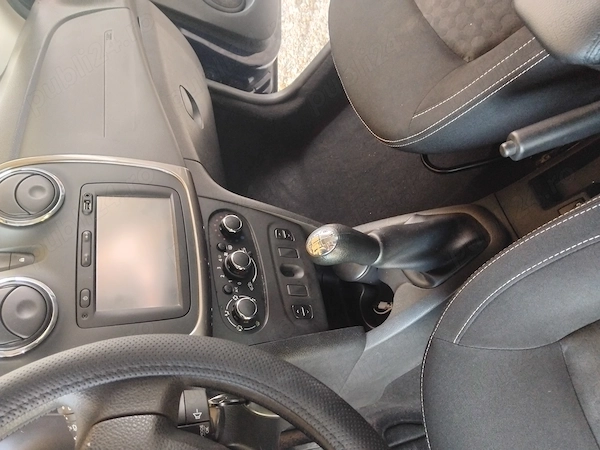 DACIA Logan 2015 — imagine 4