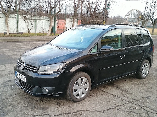 VOLKSWAGEN Touran 2014 — imagine 3