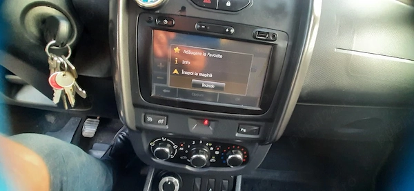 DACIA Duster