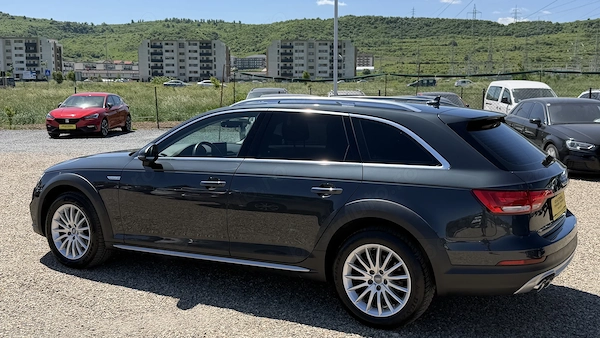 AUDI A4 allroad 2018 — imagine 8