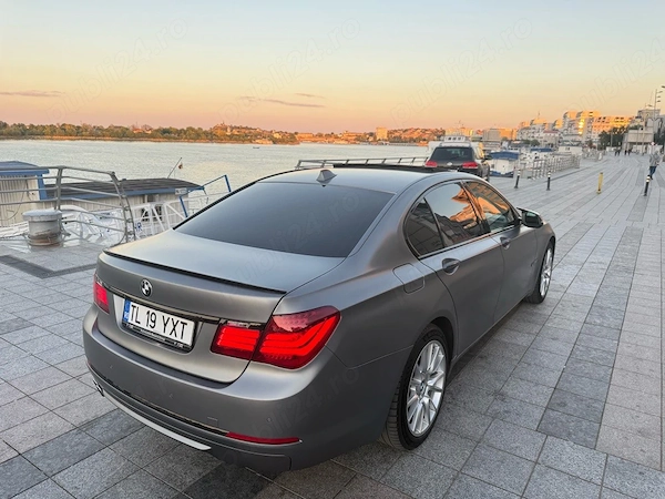 BMW 7 Series 2015 — imagine 4