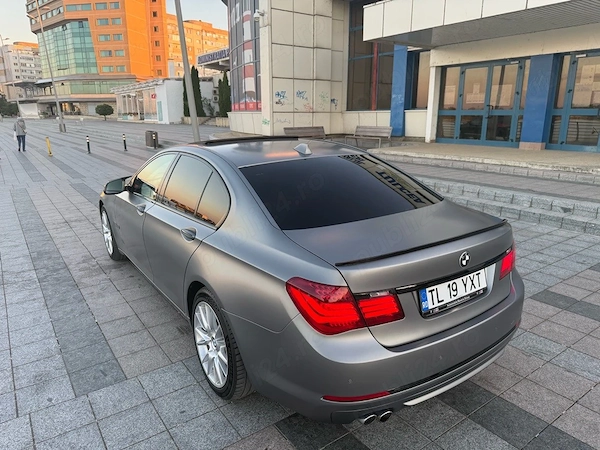 BMW 7 Series 2015 — imagine 6