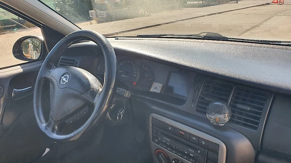 OPEL Vectra 2001 — imagine 2