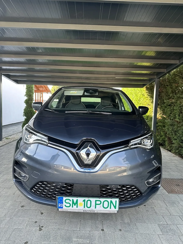 RENAULT Zoe