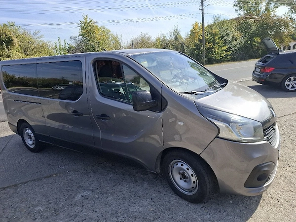 RENAULT Trafic 2015 — imagine 4