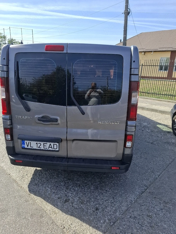 RENAULT Trafic 2015 — imagine 5