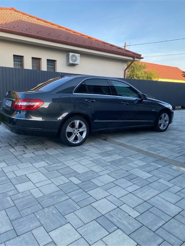 MERCEDES-BENZ E-Class 2010 — imagine 3