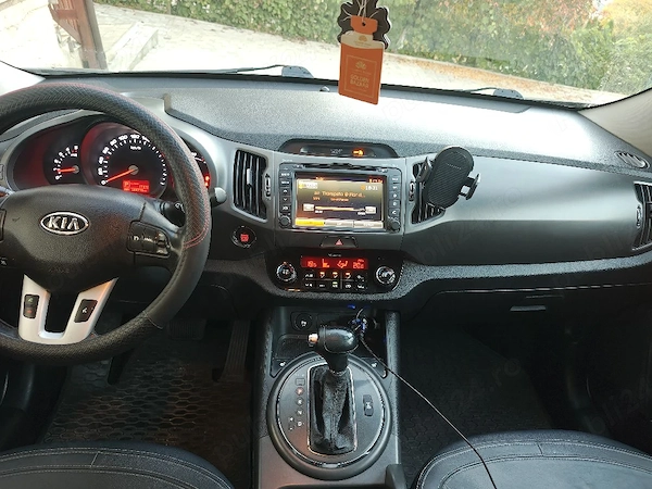 KIA Sportage 2012 — imagine 3