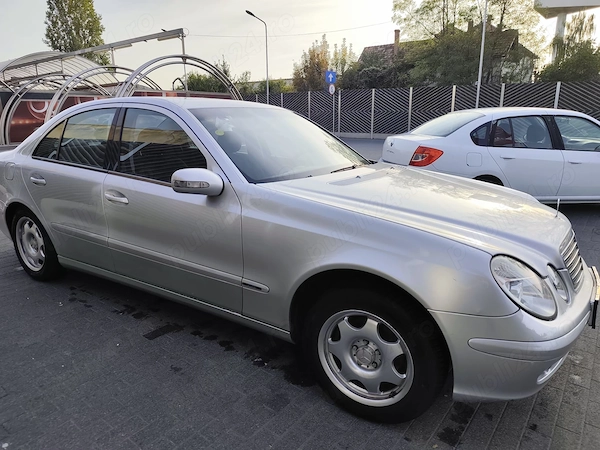 MERCEDES-BENZ E-Class 2003 — imagine 3
