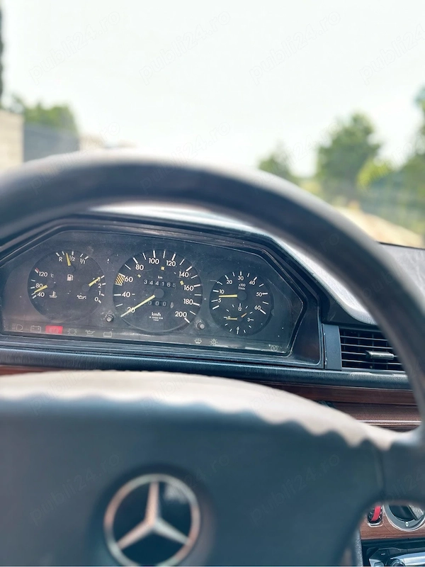 MERCEDES-BENZ E-Class 1990 — imagine 2