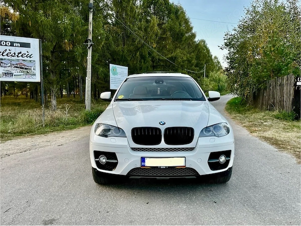 BMW X Series (Generic) 2011 — imagine 4