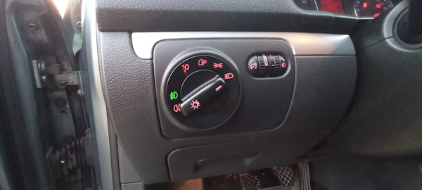 VOLKSWAGEN Jetta 2007 — imagine 9