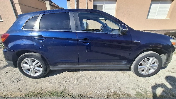 MITSUBISHI ASX 2010 — imagine 4