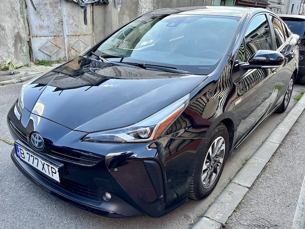 Vând Toyota Prius 4 an 2019 Hybride 279000