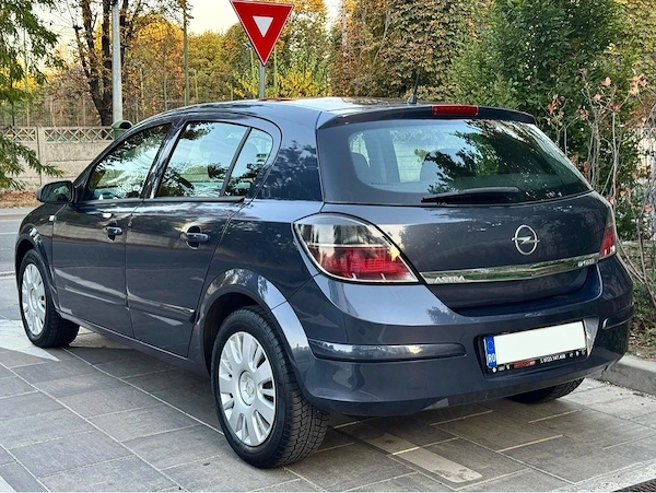 OPEL Astra 2008 — imagine 4