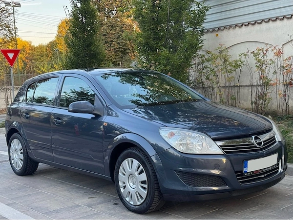 Opel Astra H - 1.7CDTI 101cp - 2 KM
