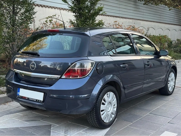 OPEL Astra 2008 — imagine 3