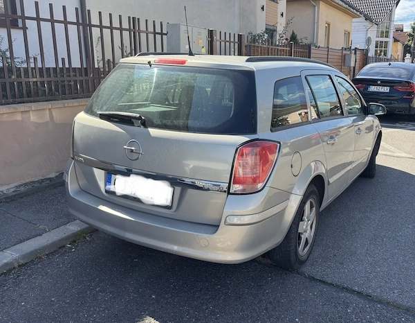 OPEL Astra 2005 — imagine 2