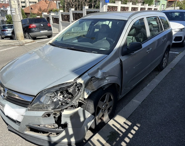 OPEL Astra 2005 — imagine 4