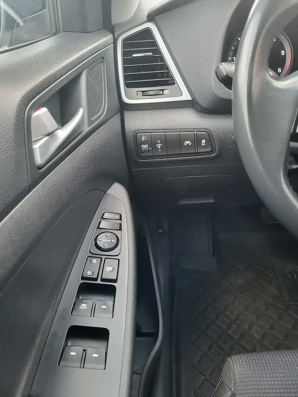 HYUNDAI Tucson 2016 — imagine 8